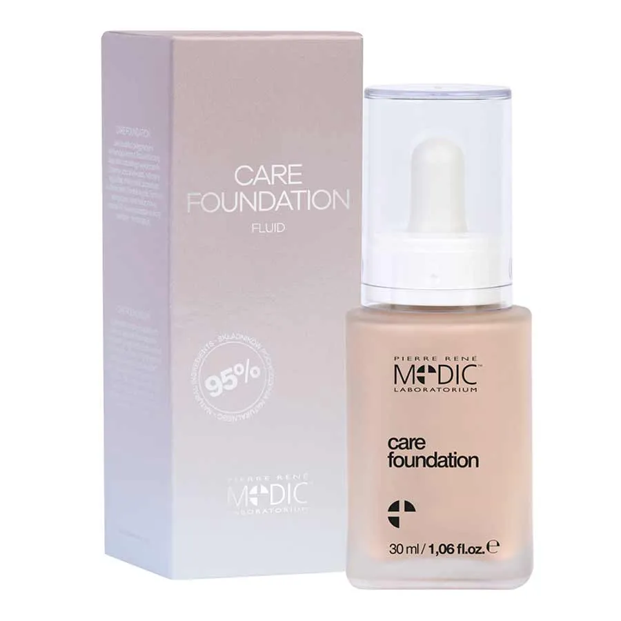 foto base de maquillaje con cuidado facial 02 medic laboratory 1